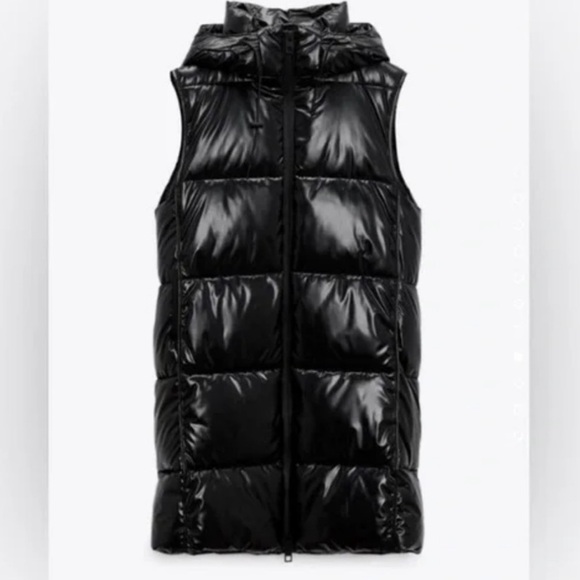 Zara Long black Puffer Vest - Picture 9 of 9